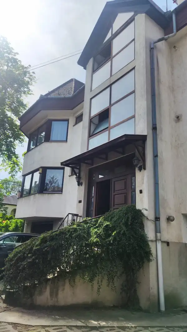 Kiadó téglalakás, Budapest, II. kerület 3 szoba 91 m² 648 E Ft/hó